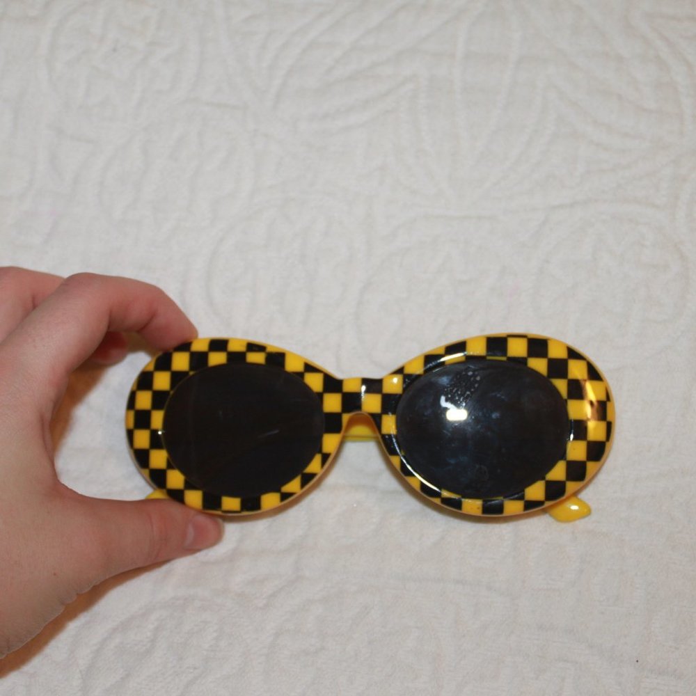 clout sunglasses